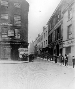 Golden Lion Hotel, Deansgate (1872)